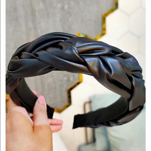 Leather Hairband - Picture 1 of 1